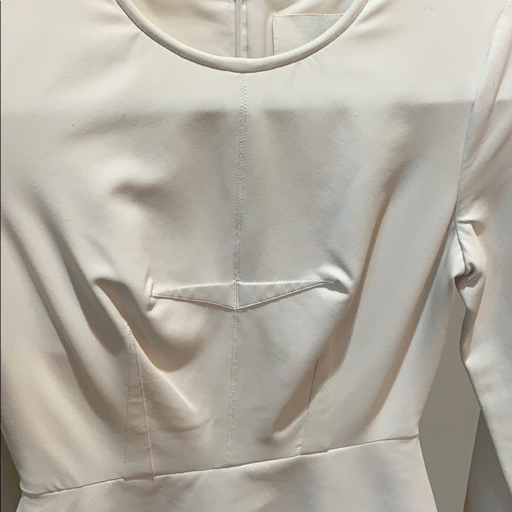 Dress - Picture 7 of 7